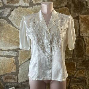 Vintage Silk Dynasty Hand-Embroidered Ivory Blouse ✨